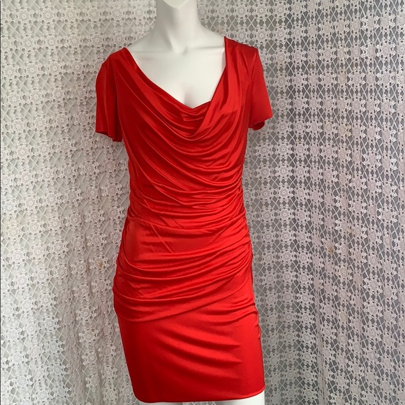 Black Halo Dresses & Skirts - Black Halo red jersey ruched dress